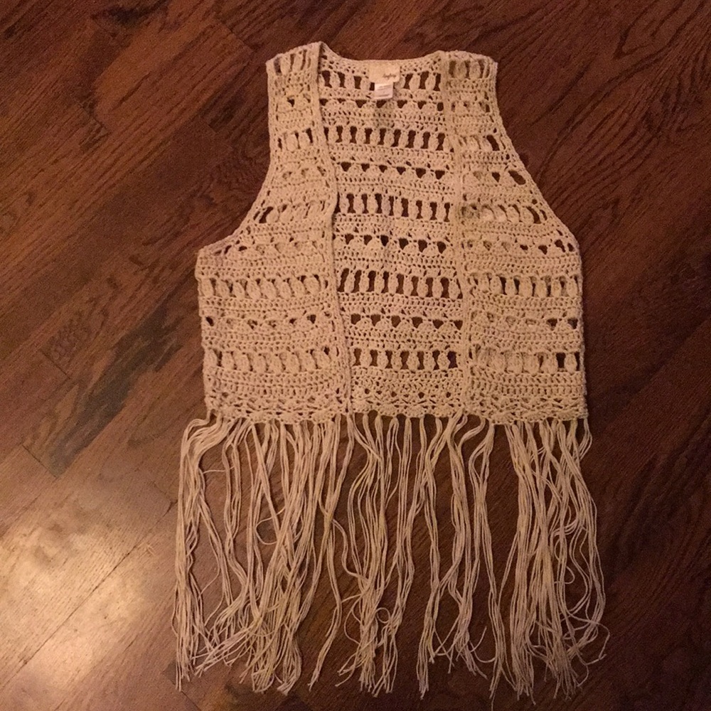 Buckle Daytrip crocheted vest.